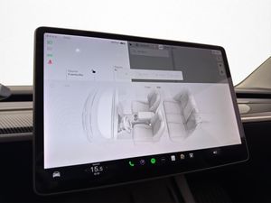 Tesla Model 3 bild 23