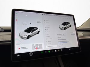 Tesla Model 3 bild 26