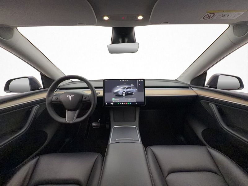 Tesla Model Y bild 14