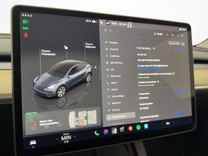 Tesla Model Y bild 28