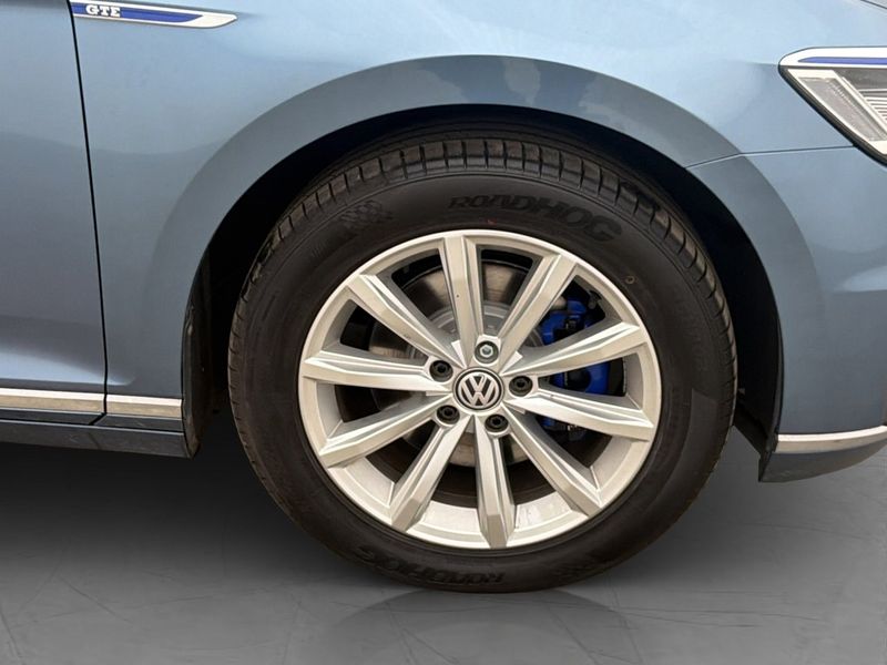 Volkswagen Passat bild 34