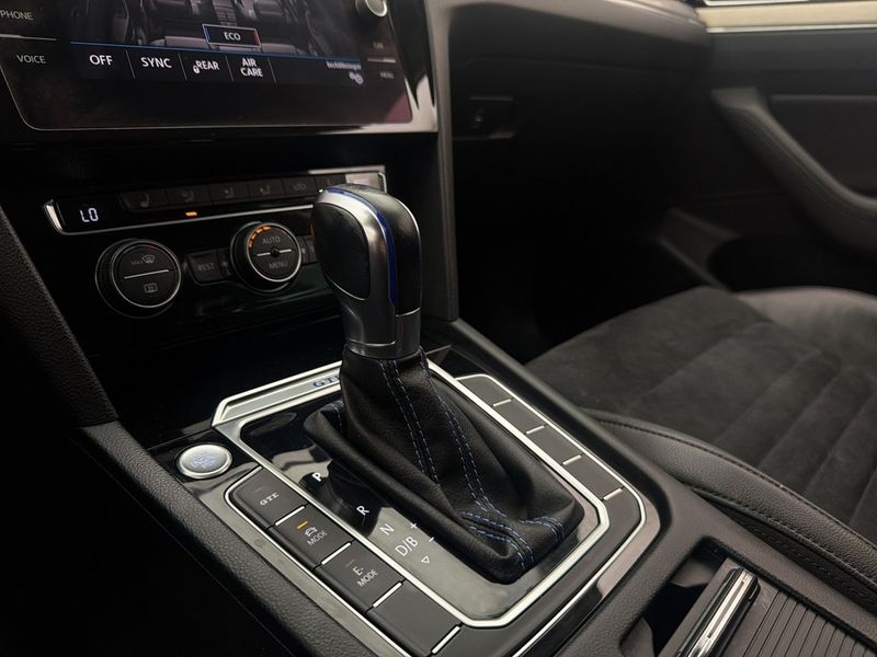Volkswagen Passat bild 20