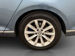 Volkswagen Passat bild 33