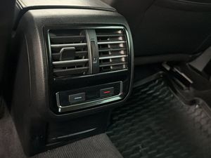 Volkswagen Passat bild 13