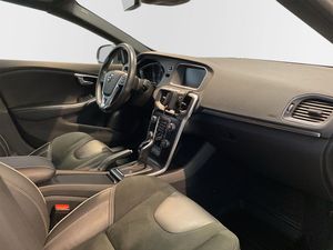 Volvo V40 bild 9