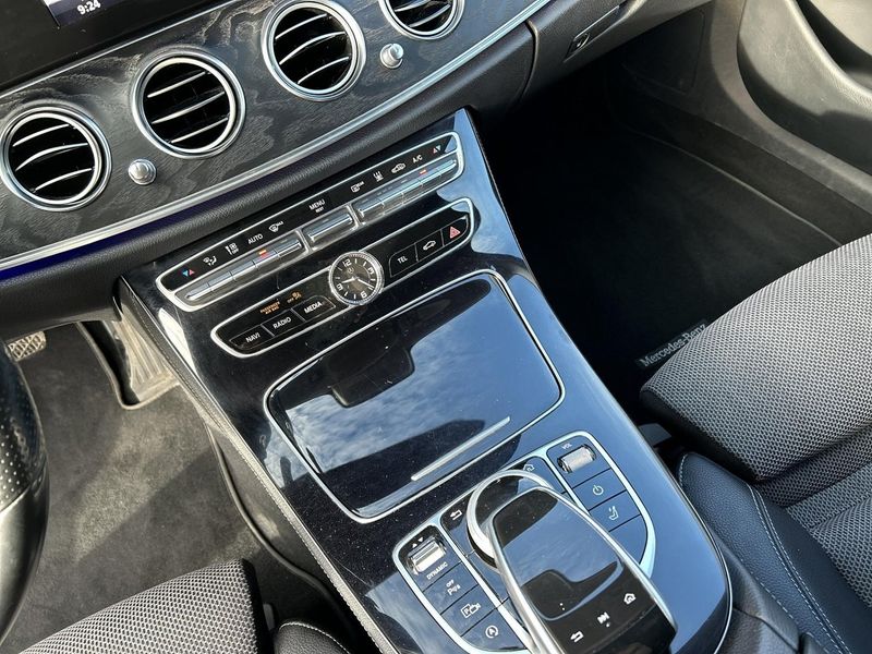Mercedes E220 bild 7