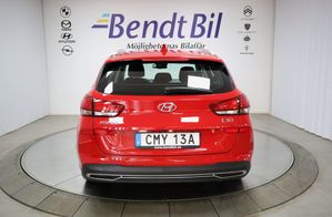 Hyundai i30 bild 8