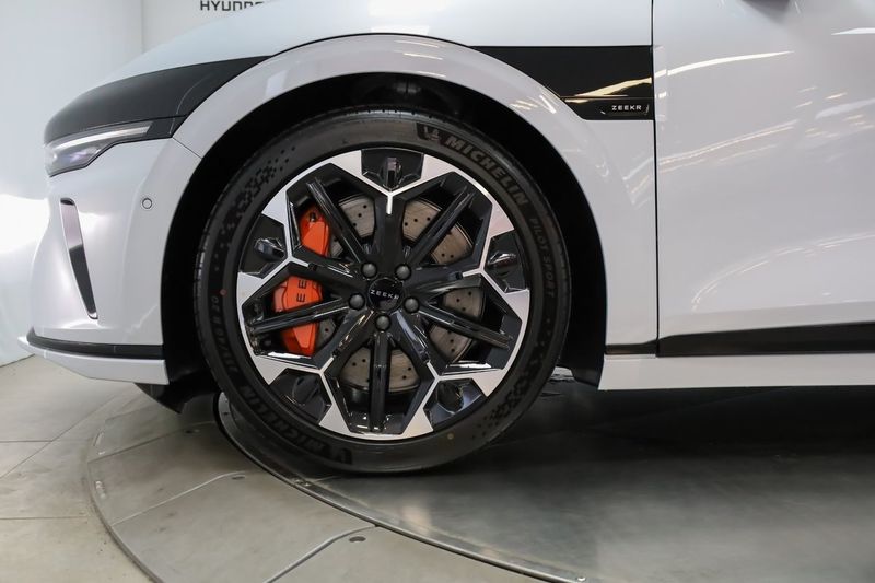 Zeekr 7GT bild 35