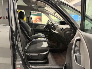 Citroen C4 Picasso bild 8