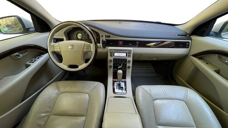 Volvo S80 bild 7