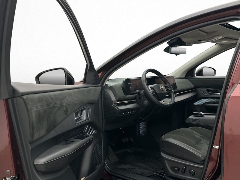 Nissan Ariya bild 11