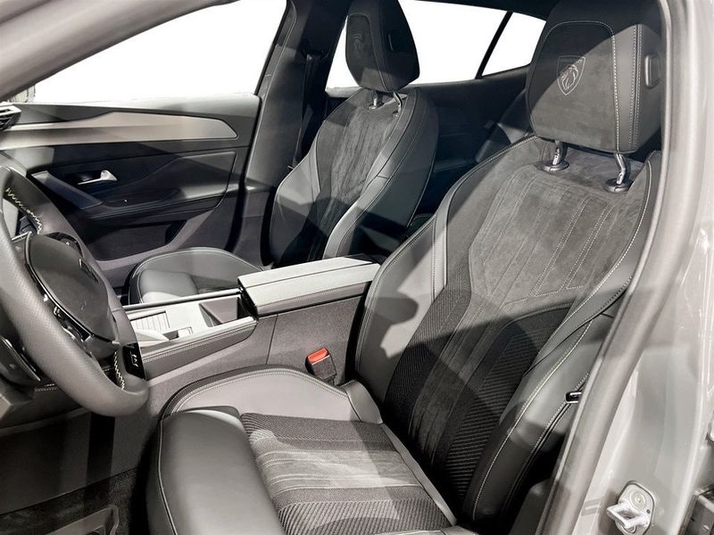 Peugeot 408 bild 8