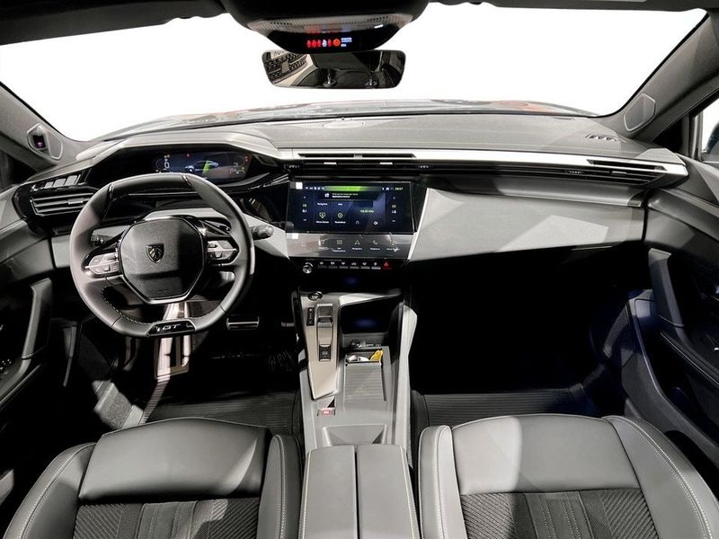 Peugeot 408 bild 5