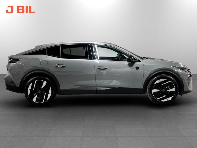Peugeot 408 bild 2