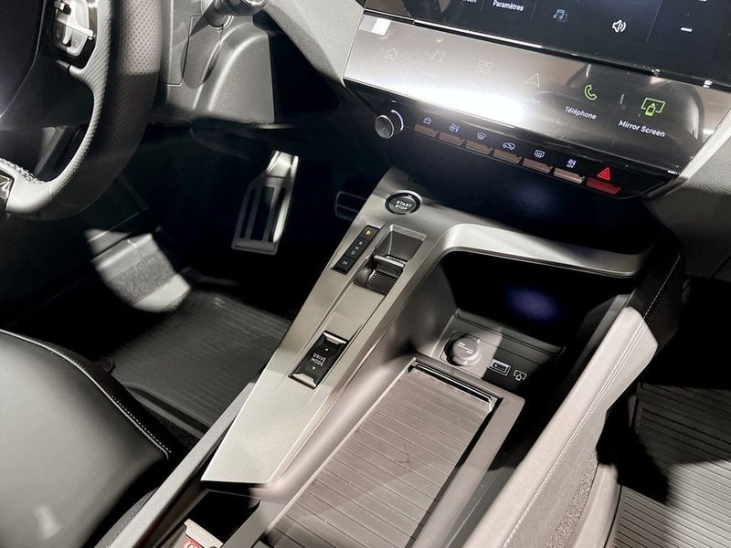 Peugeot 408 bild 11
