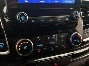Ford Tourneo Custom bild 24