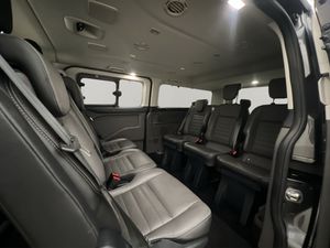 Ford Tourneo Custom bild 27
