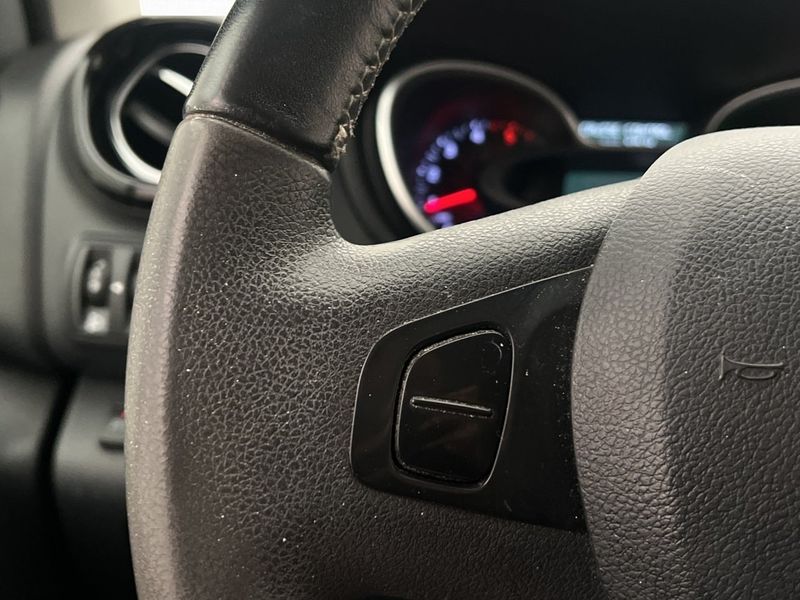 Renault Trafic bild 18