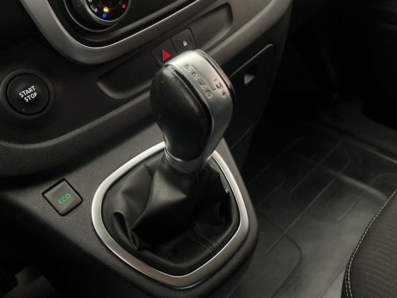 Renault Trafic bild 26