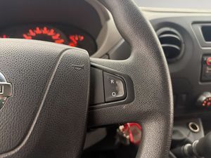 Nissan NV400 bild 19