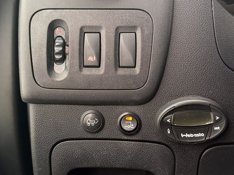 Nissan NV400 bild 15