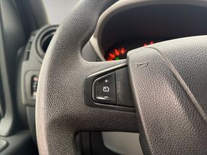 Nissan NV400 bild 18