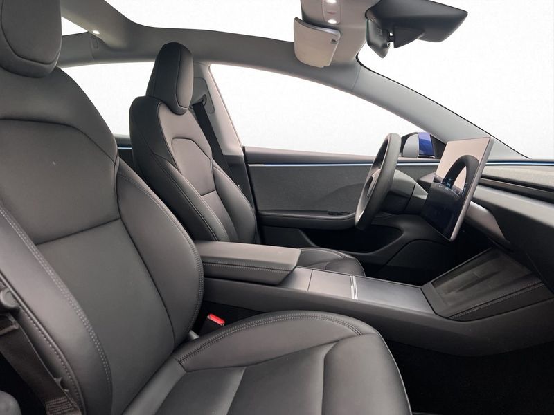 Tesla Model 3 bild 26