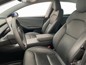 Tesla Model 3 bild 11