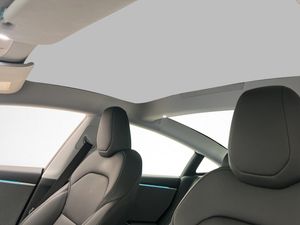 Tesla Model 3 bild 12