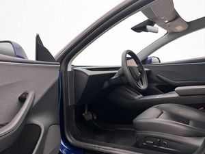 Tesla Model 3 bild 16