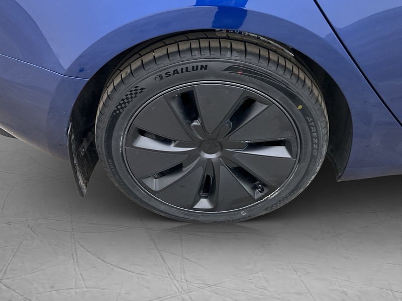 Tesla Model 3 bild 34