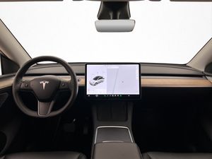 Tesla Model Y bild 25