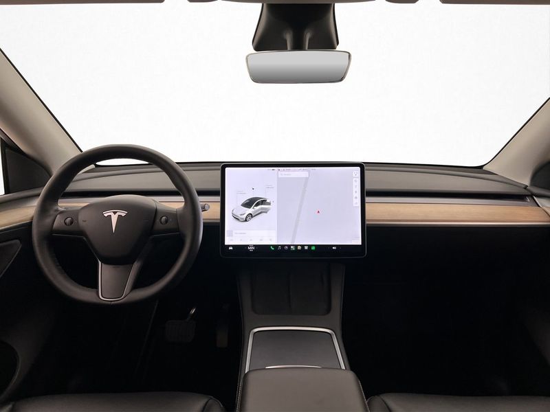 Tesla Model Y bild 25