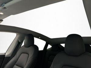 Tesla Model Y bild 14