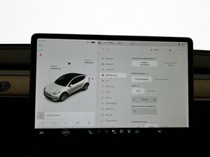 Tesla Model Y bild 24