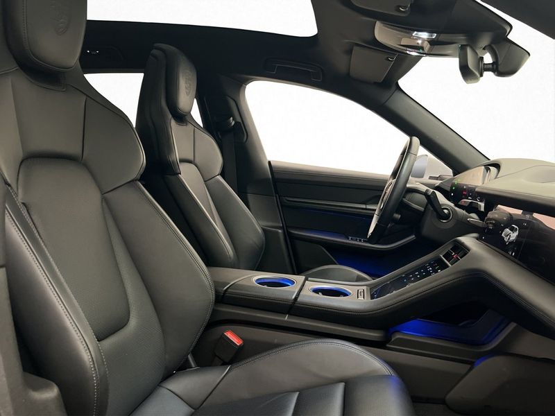 Porsche Taycan bild 33