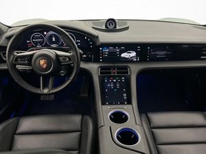 Porsche Taycan bild 32