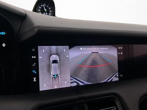 Porsche Taycan bild 24