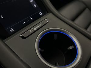 Porsche Taycan bild 31
