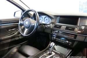 BMW 520 bild 9