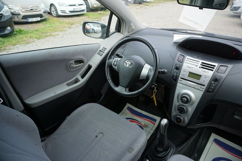 Toyota Yaris bild 5