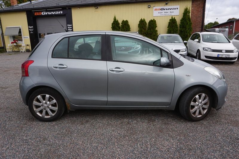 Toyota Yaris bild 4