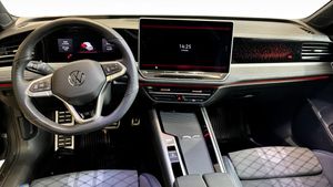 Volkswagen Passat bild 11