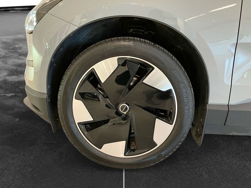Volvo EX30 bild 10