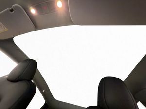 Tesla Model Y bild 20