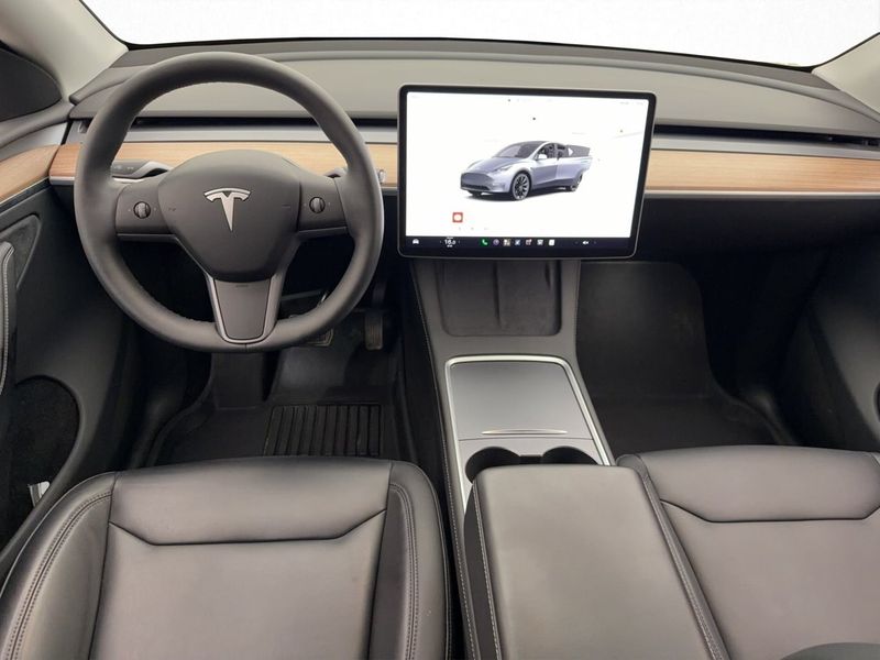 Tesla Model Y bild 13