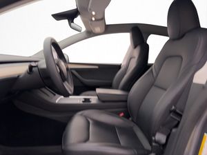 Tesla Model Y bild 19