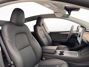 Tesla Model Y bild 14