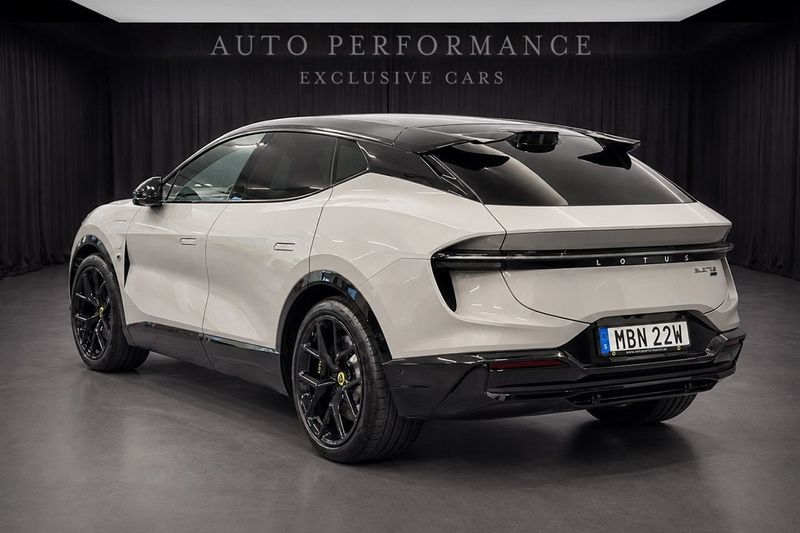 Lotus Eletre bild 3