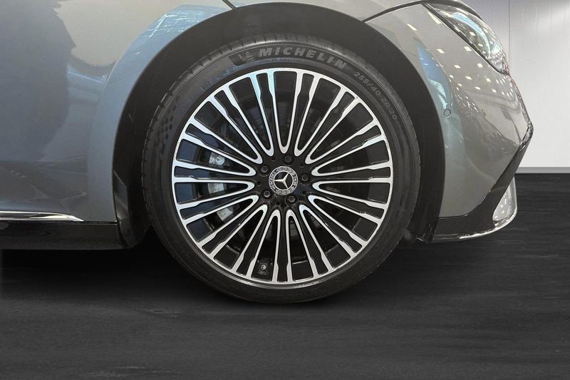 Mercedes EQE300 bild 11